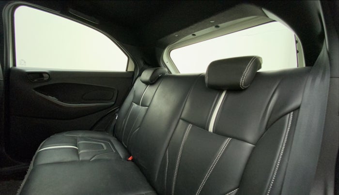 2021 Ford FREESTYLE TITANIUM 1.2 PETROL, Petrol, Manual, 30,714 km, Right Side Rear Door Cabin