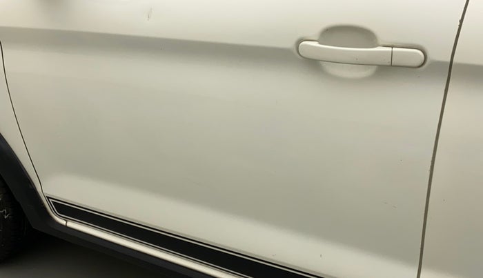 2021 Ford FREESTYLE TITANIUM 1.2 PETROL, Petrol, Manual, 30,714 km, Front passenger door - Slightly dented