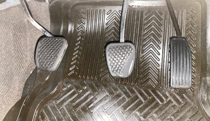 2012 Honda City 1.5L I-VTEC V MT, Petrol, Manual, 53,865 km, Pedals