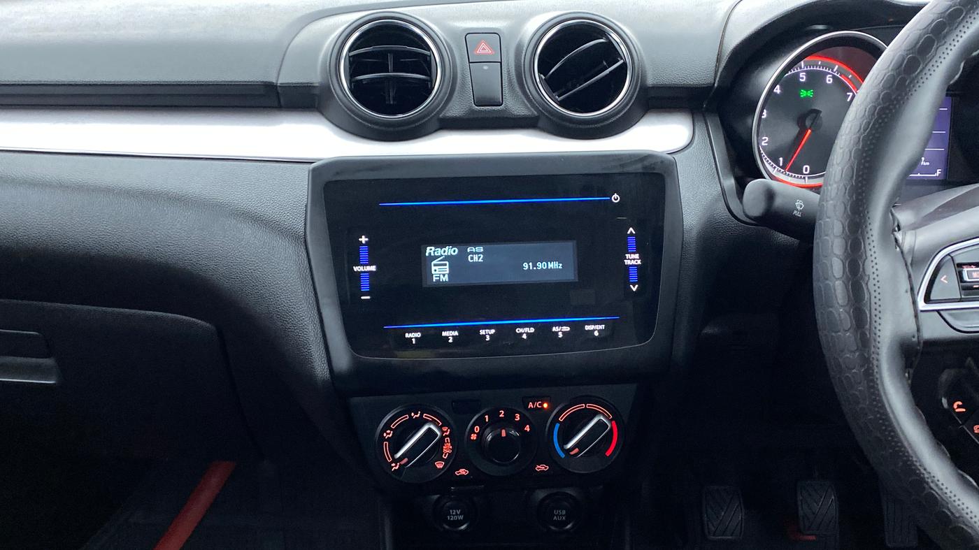 2022 Maruti Swift VXI D, Petrol, Manual, 1,457 km, Air Conditioner