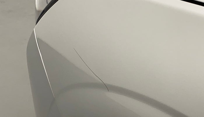 2020 Mahindra XUV300 W4 1.5 DIESEL, Diesel, Manual, 45,431 km, Left fender - Minor scratches
