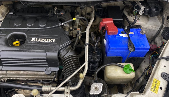 2013 Maruti Wagon R 1.0 VXI, Petrol, Manual, 1,07,300 km, Engine View - Left