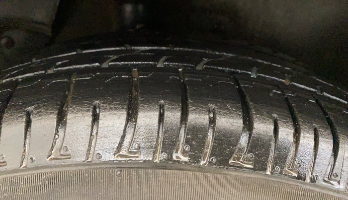 2017 Hyundai Creta E PLUS 1.6 PETROL, Petrol, Manual, 48,612 km, Right Rear Tyre Tread