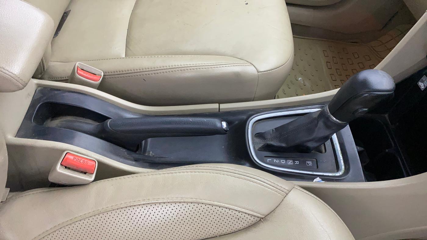 2018 Maruti Ciaz ALPHA  AT 1.4  PETROL, Petrol, Automatic, 45,825 km, Gear Lever
