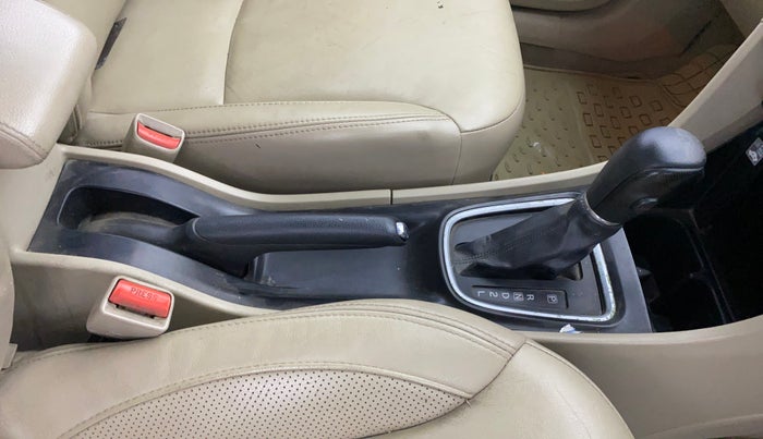 2018 Maruti Ciaz ALPHA  AT 1.4  PETROL, Petrol, Automatic, 45,847 km, Gear Lever