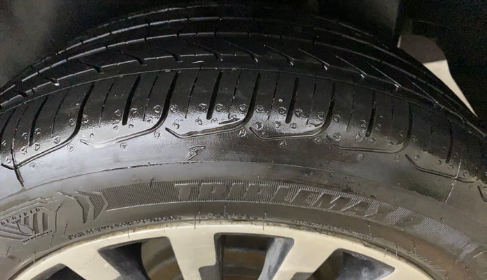 2018 Maruti Ciaz ALPHA  AT 1.4  PETROL, Petrol, Automatic, 45,847 km, Left Rear Tyre Tread