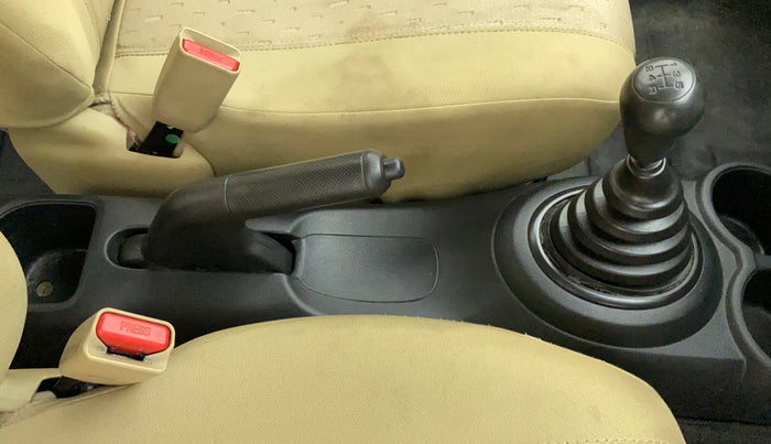 2013 Honda Brio E MT, Petrol, Manual, 21,682 km, Gear Lever