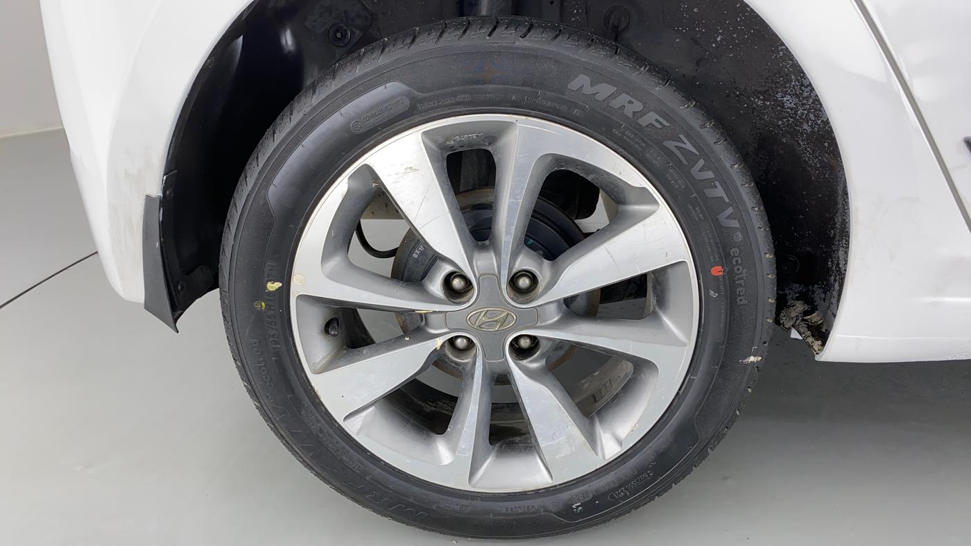 2014 Hyundai Elite i20 ASTA 1.4 CRDI, Diesel, Manual, 73,376 km, Right Rear Wheel