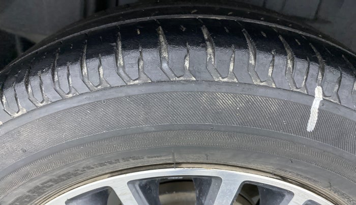 2018 Maruti Dzire ZXI Plus, Petrol, Manual, 55,781 km, Right Rear Tyre Tread