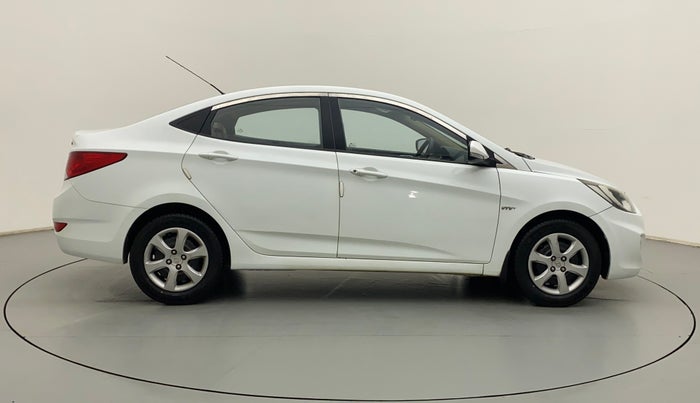 2013 Hyundai Verna FLUIDIC 1.6 VTVT EX, Petrol, Manual, 42,394 km, Right Side View