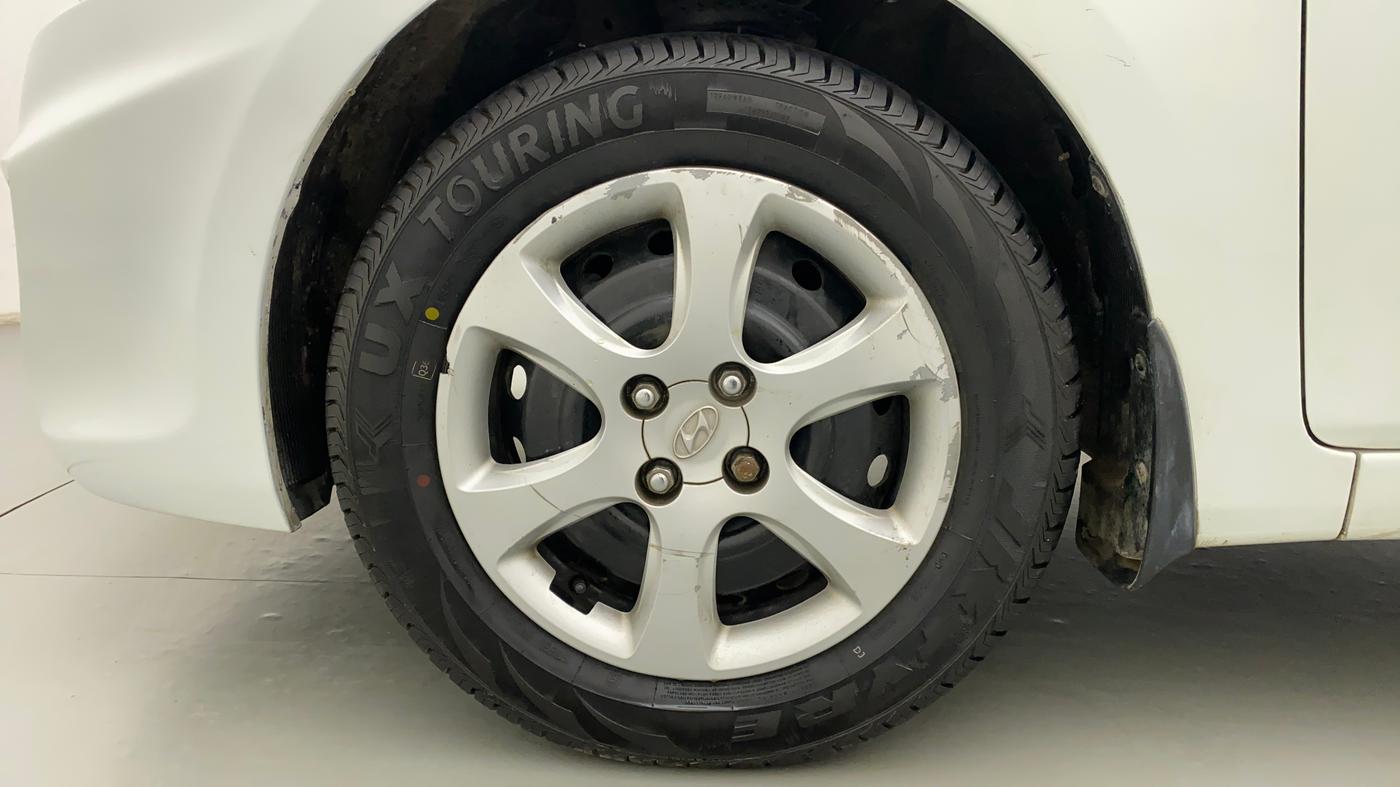 2013 Hyundai Verna FLUIDIC 1.6 VTVT EX, Petrol, Manual, 42,394 km, Left Front Wheel