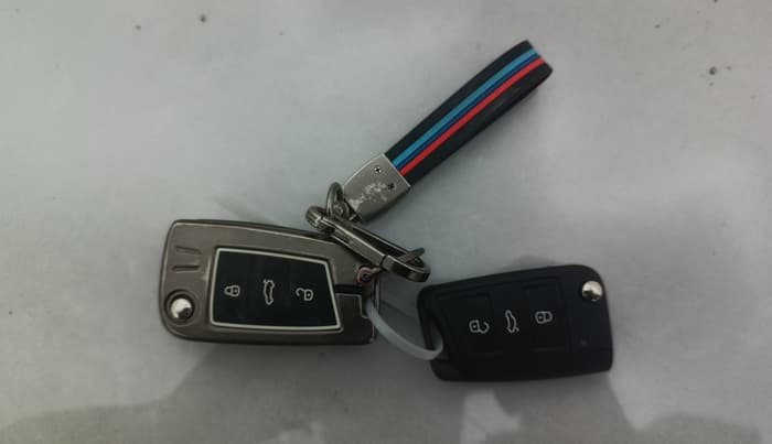 2022 Skoda KUSHAQ STYLE 1.5L TSI MT, Petrol, Manual, 30,848 km, Key Close Up