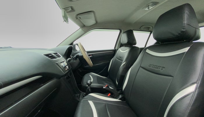 2014 Maruti Swift VXI, Petrol, Manual, 67,573 km, Right Side Front Door Cabin