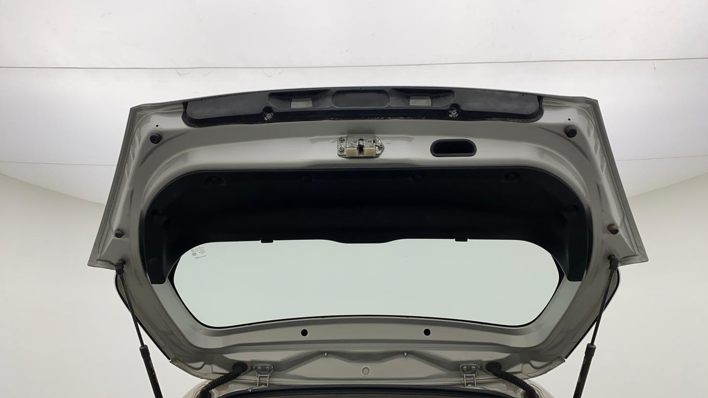 2014 Maruti Swift VXI, Petrol, Manual, 67,573 km, Boot Door Open