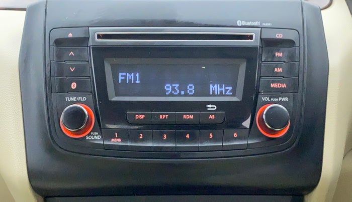 2017 Maruti Dzire VXI, Petrol, Manual, 35,543 km, Infotainment System
