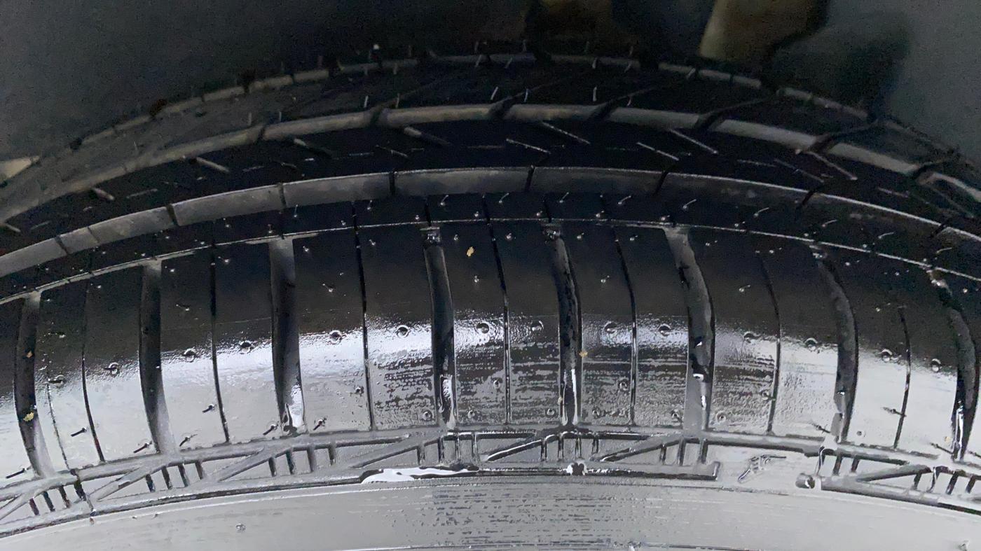 2017 Maruti Dzire VXI, Petrol, Manual, 35,543 km, Left Rear Tyre Tread