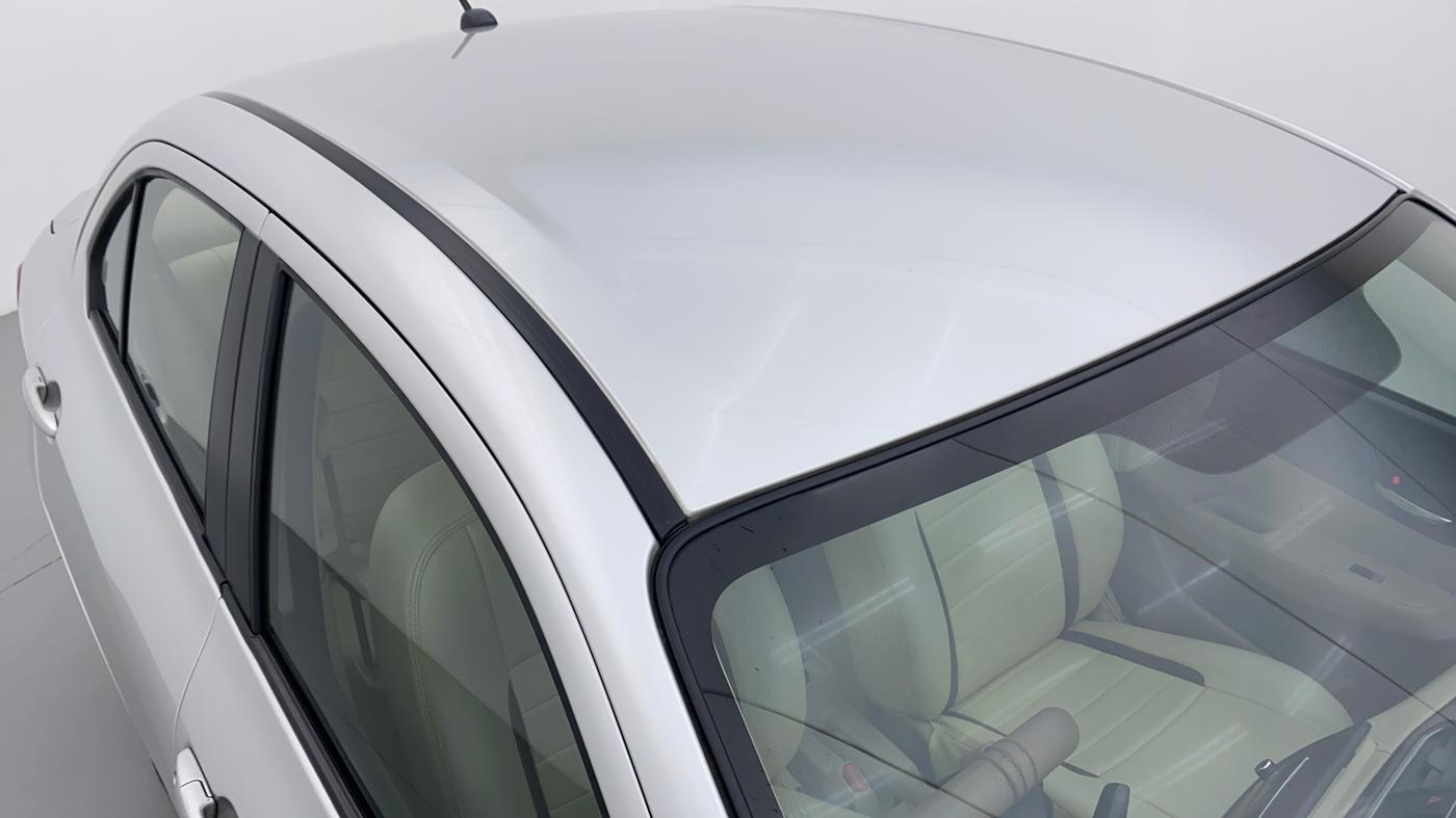 2017 Maruti Dzire VXI, Petrol, Manual, 35,543 km, Roof