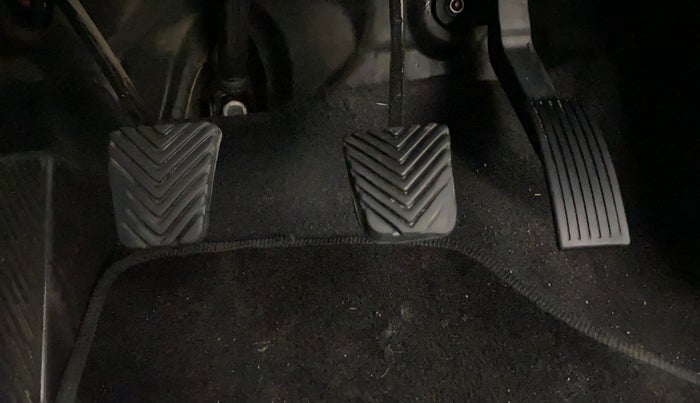 2020 Hyundai Elite i20 SPORTZ PLUS 1.2, Petrol, Manual, 68,329 km, Pedals