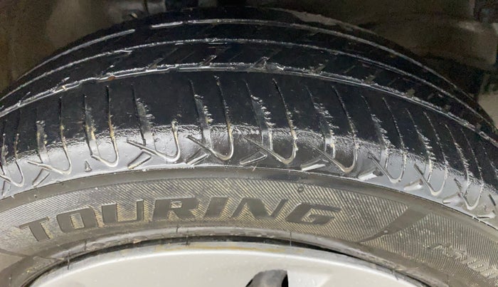 2016 Maruti Wagon R 1.0 VXI, Petrol, Manual, 79,850 km, Right Front Tyre Tread