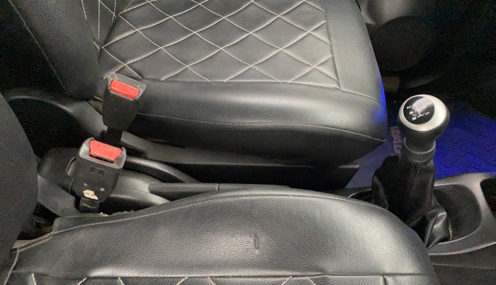 2016 Maruti Wagon R 1.0 VXI, Petrol, Manual, 79,850 km, Gear Lever