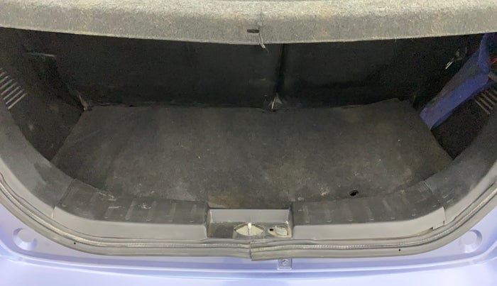 2016 Maruti Wagon R 1.0 VXI, Petrol, Manual, 79,850 km, Boot Inside