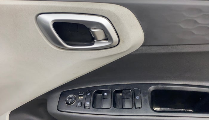 2021 Hyundai GRAND I10 NIOS SPORTZ 1.2 KAPPA VTVT, Petrol, Manual, 80,673 km, Driver Side Door Panels Control