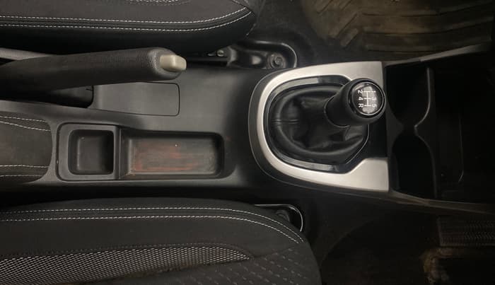 2018 Honda WR-V 1.2L I-VTEC VX MT, Petrol, Manual, 72,959 km, Gear Lever