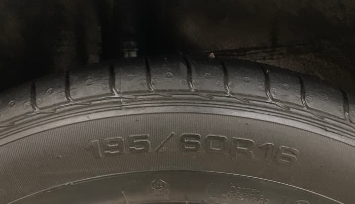 2018 Honda WR-V 1.2L I-VTEC VX MT, Petrol, Manual, 72,959 km, Right Rear Tyre Tread