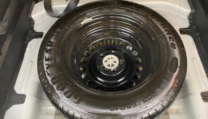 2017 Hyundai Creta SX PLUS 1.6 PETROL, Petrol, Manual, 79,133 km, Spare Tyre