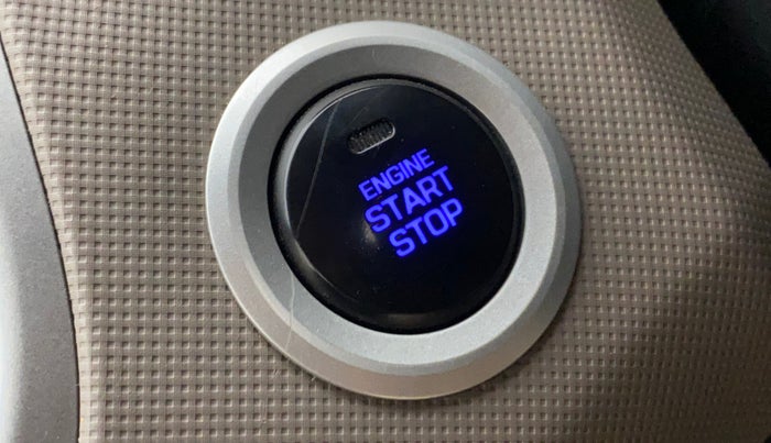 2017 Hyundai Creta SX PLUS 1.6 PETROL, Petrol, Manual, 79,133 km, Keyless Start/ Stop Button