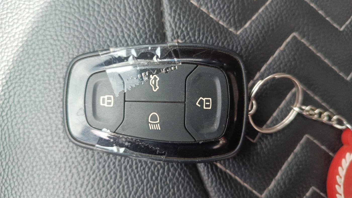 2021 Tata NEXON XZ PLUS PETROL SUNROOF, Petrol, Manual, 52,992 km, Key Close Up
