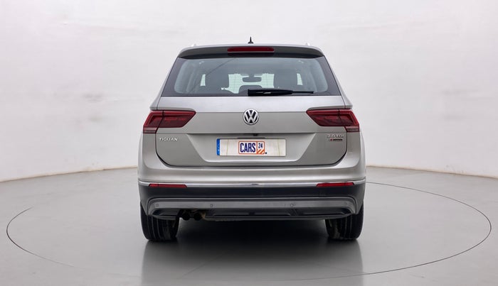 2017 Volkswagen TIGUAN HIGHLINE TDI AT, Diesel, Automatic, 1,19,427 km, Back/Rear