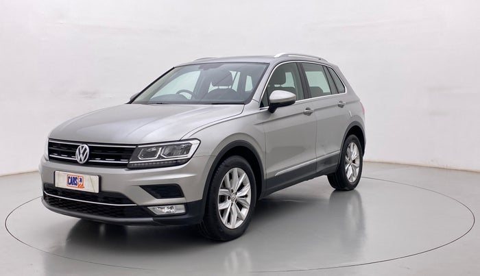 2017 Volkswagen TIGUAN HIGHLINE TDI AT, Diesel, Automatic, 1,19,427 km, Left Front Diagonal