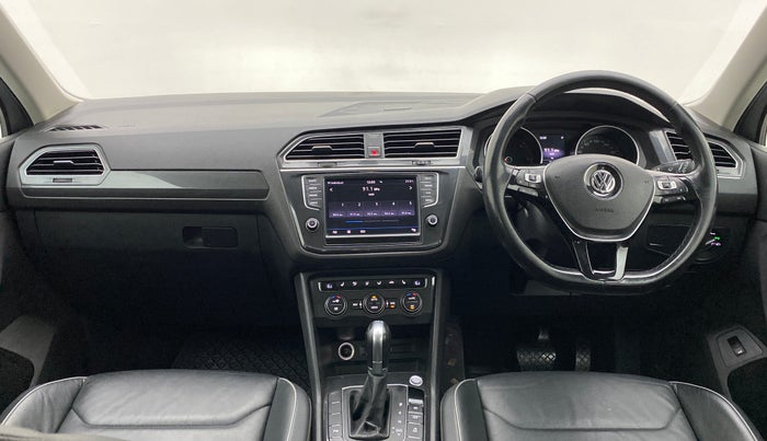2017 Volkswagen TIGUAN HIGHLINE TDI AT, Diesel, Automatic, 1,19,427 km, Dashboard