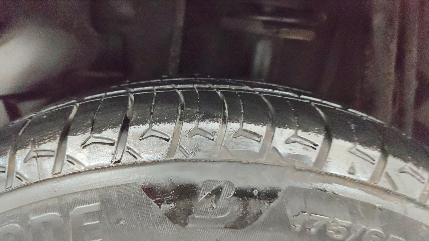 2022 Tata TIGOR XZ PLUS CNG, CNG, Manual, 65,310 km, Left Rear Tyre Tread
