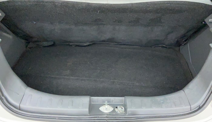 2010 Maruti A Star VXI ABS AT, Petrol, Automatic, 25,346 km, Boot Inside