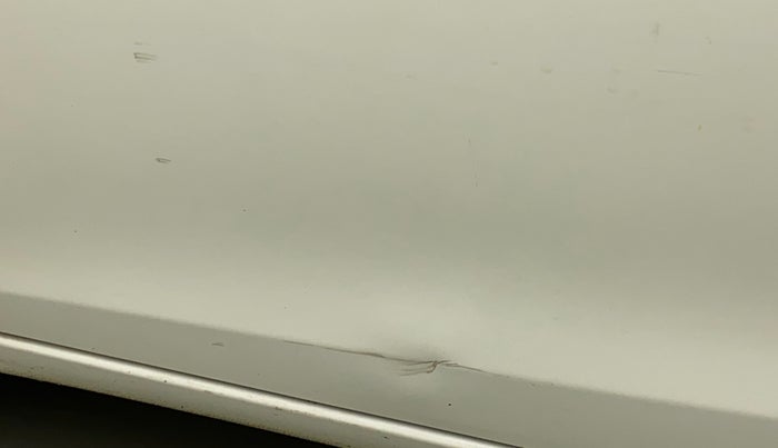 2018 Maruti Celerio VXI CNG, CNG, Manual, 92,325 km, Front passenger door - Minor scratches