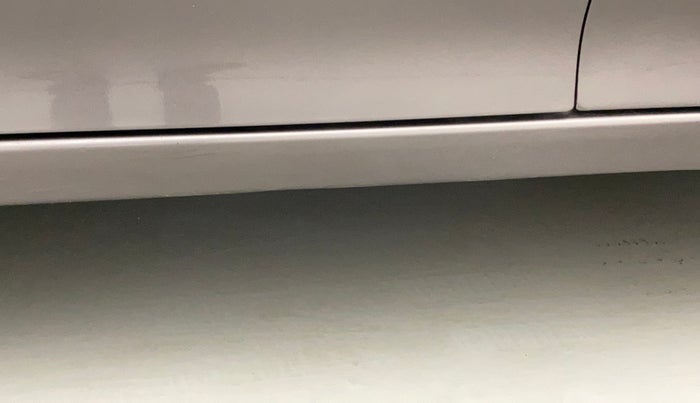 2013 Honda City 1.5L I-VTEC V MT, Petrol, Manual, 84,006 km, Left running board - Minor scratches