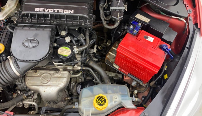 2017 Tata Tiago XZ PETROL, Petrol, Manual, 31,229 km, Engine View - Left