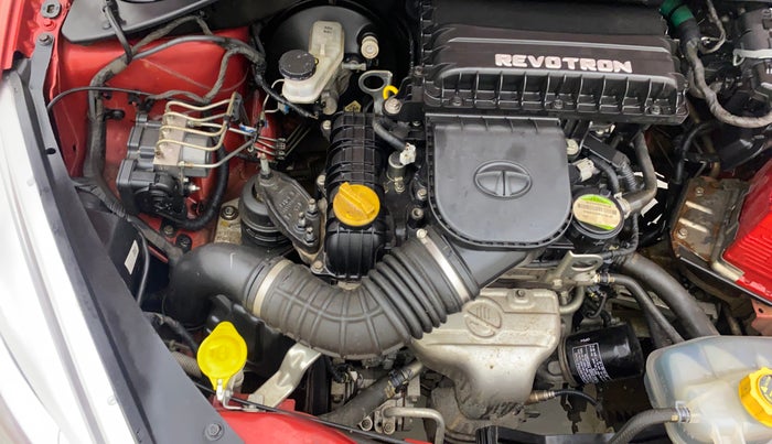 2017 Tata Tiago XZ PETROL, Petrol, Manual, 31,229 km, Engine View - Right