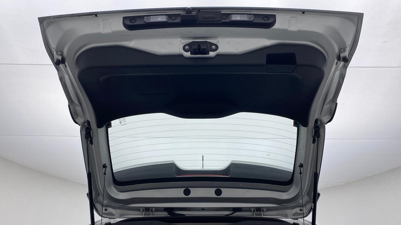 2022 Nissan MAGNITE XV PREMIUM TURBO CVT, Petrol, Automatic, 10,775 km, Boot Door Open
