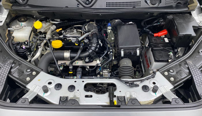2022 Nissan MAGNITE XV PREMIUM TURBO CVT, Petrol, Automatic, 10,775 km, Open Bonet