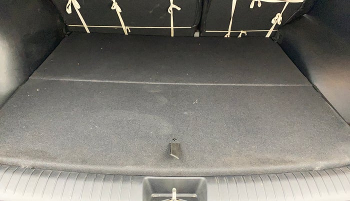 2018 Hyundai Creta SX AT 1.6 PETROL, Petrol, Automatic, 83,121 km, Boot Inside