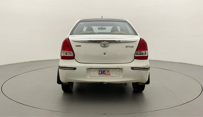 2011 Toyota Etios V, Petrol, Manual, 93,940 km, Back/Rear
