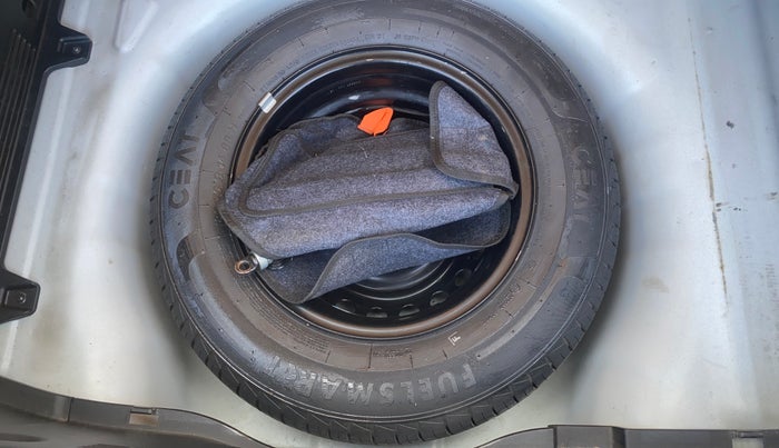 2021 Hyundai NEW I20 MAGNA 1.2 MT, Petrol, Manual, 37,237 km, Spare Tyre