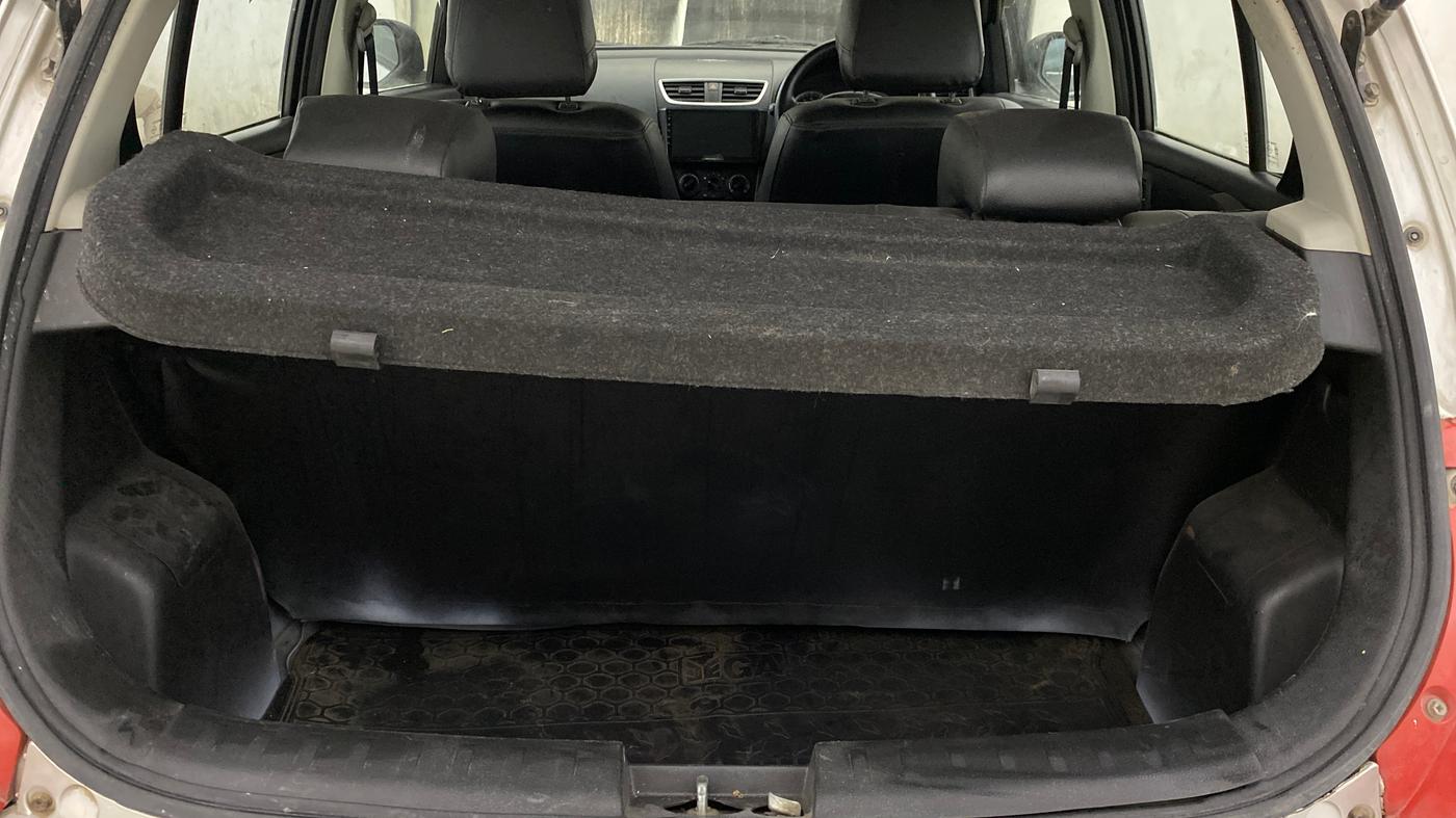 2014 Maruti Swift VXI, Petrol, Manual, 57,590 km, Boot Inside