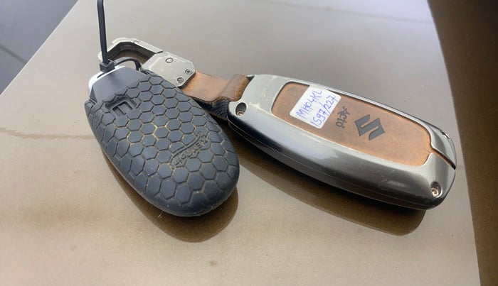 2020 Maruti Ciaz ALPHA 1.5 SHVS PETROL, Petrol, Manual, 44,734 km, Key Close Up