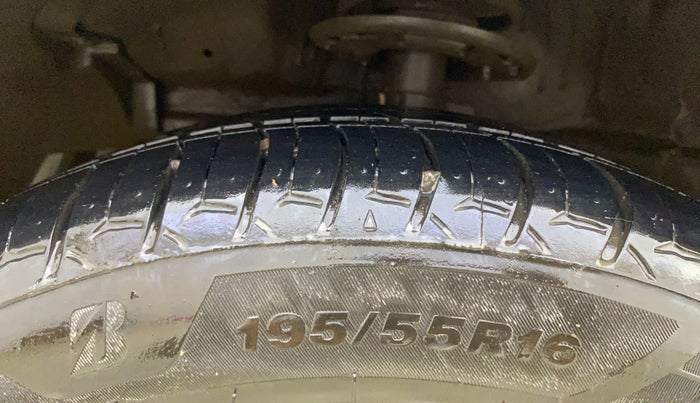 2020 Maruti Ciaz ALPHA 1.5 SHVS PETROL, Petrol, Manual, 44,734 km, Left Front Tyre Tread