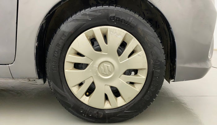 2018 Maruti Celerio VXI CNG, CNG, Manual, 99,009 km, Right Front Wheel