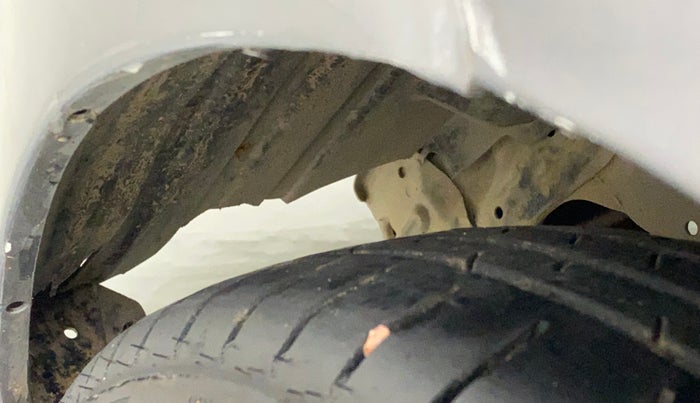 2018 Maruti Celerio VXI CNG, CNG, Manual, 99,009 km, Left fender - Lining loose